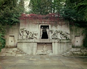 Monument voor de Doden door Albert Bartholomé