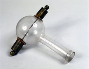Het elektrische geweer van Alessandro Volta gebruikt om methaan te ontsteken. Museum voor Wetenschap en Technologie, Milaan