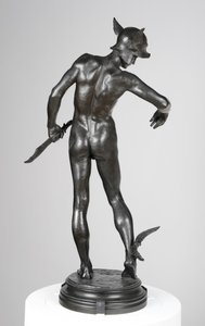 Perseus Bewapent Zich door Alfred Gilbert