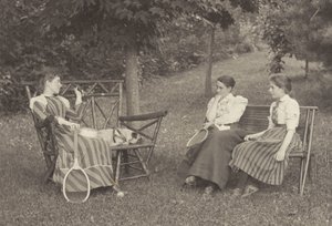 Emmy Obermeyer, Agnes Stieglitz en Flora Small in Oaklawn door Alfred Stieglitz