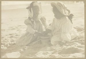 Fiola Flannery, Kitty Stieglitz