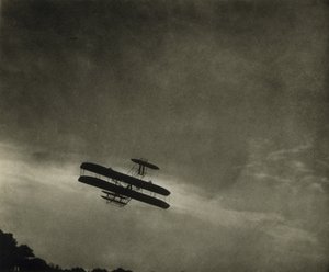 Het Vliegtuig, gepubliceerd oktober 1911 (fotogravure) door Alfred Stieglitz