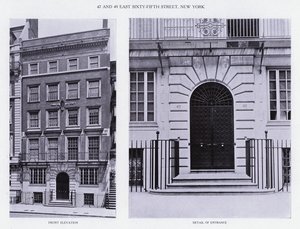 Charles A Platt: 47 en 49 East Sixty-Fifth Street, New York, Vooraanzicht, Detail van Ingang door American Photographer (after)