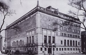 Chicago: The Racquet Club