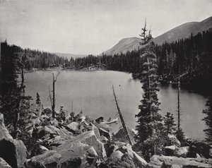 Groen Meer, Colorado (zwart-wit foto) door American Photographer (after)