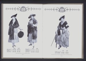 Twee-pagina spreiding uit The Theater of Fur Fashion door American Photographer (after)
