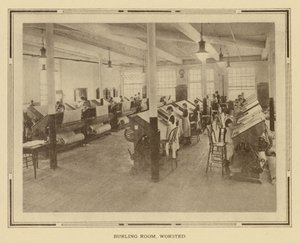 Amoskeag fabriek: Burling Kamer, Worsted (z/w foto) door American Photographer