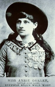 Annie Oakley (1860-1926) door American Photographer