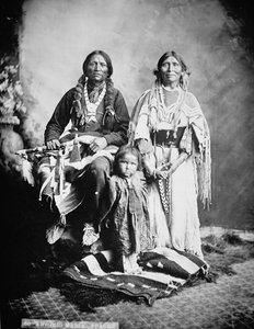 Apache Chief Antonio Maria met zijn familie