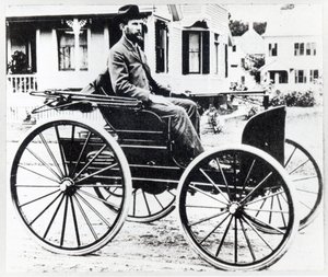 Eerste Amerikaanse auto, ontworpen en gebouwd door Charles en Frank Duryea