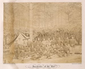 Groepsportret van Groep #2, Detachement van US Engineers (z/w foto) door American Photographer