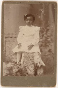 Lucile Norward,c. 1890 (foto)