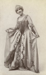 Lucrezia Bori, als "Manon Lescaut" (z/w foto) door American Photographer