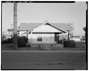 Phoenix Indian School, Cottage, Noordoostelijke hoek van Central Avenue & Indian School Road, Phoenix, Maricopa County, AZ door American Photographer
