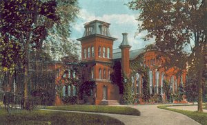 Poughkeepsie: Museum and Art Gallery, Vassar College (kleurenfoto) door American Photographer