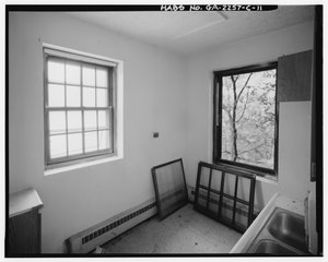 Techwood Homes, Gebouw nr. 1, 575-579 Techwood Drive, Atlanta, Fulton County, GA door American Photographer