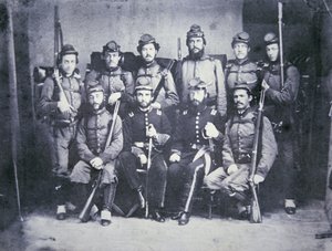 De Charleston Zouave Cadetten van het Confederale Leger door American Photographer