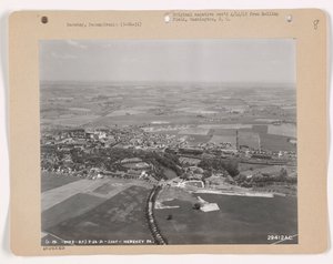 Zicht op Hershey, Pennsylvania, 26 mei 1931 door American Photographer