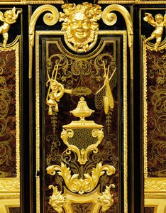 Louis XIV petit armoise, ca. 1700-10 door Andre Charles (attr. to) Boulle