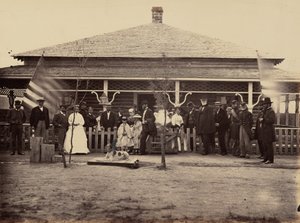 Plaat 11. Generaal Grant en zijn groep in Fort Sanders,1869 (foto) door Andrew Joseph Russell