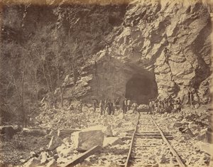Plaat 39. Oostelijke uiteinde van tunnel, Weber Canon,1869 (foto) door Andrew Joseph Russell