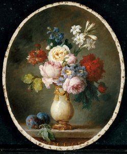Een vaas met bloemen en twee pruimen op een marmeren tafelblad, 1781 door Anne Vallayer Coster