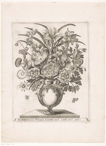 Bloemen in vaas met halffiguren