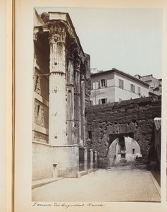 Forum van Augustus te Rome, Italië door Anonymous