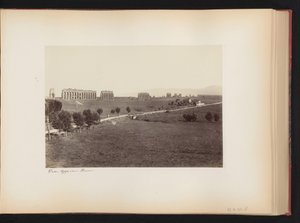 Gezicht op de Via Appia bij Rome, Italië door Anonymous