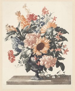 Stenen vaas met onder andere zonnebloemen en anjers