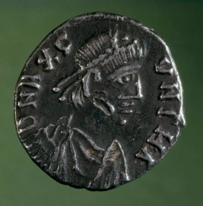 Zilveren denier met de beeltenis van de koning van de Vandalen Gunthamund (484-496)