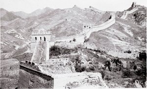 Zicht op de Grote Muur van China Foto van het begin van de 20e eeuw - Privécollectie