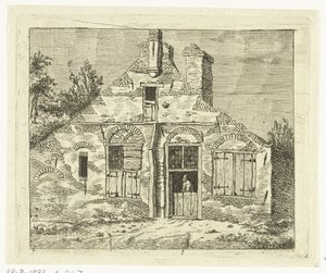 Man in oud huis, naar buiten kijkend over de deur