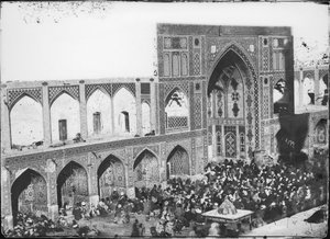 Sipahsalar moskee, gebouwd 1866, ca.1880-1930 door Antoin Sevruguin