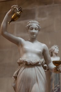 Hebe door Antonio Canova
