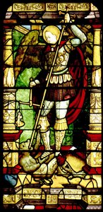 Glas-in-lood met St. Michael die zielen weegt door Antonio da Pandino
