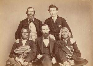 Alexander Gardner, William Henry Jackson en Antonio Zeno Shindler met Pueblo-afgevaardigden Alejandro Padilla, gouverneur van Isleta, en Ambrosio Abeita, ex-gouverneur van Isleta,1868 (foto)