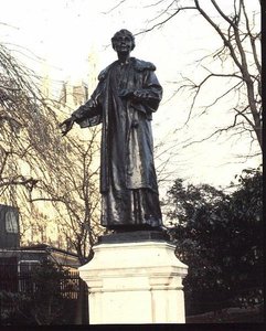 Standbeeld van Emmeline Pankhurst (1857-1928) 1930