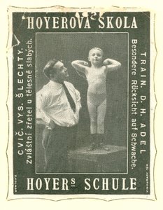 Hoyers School door Austrian School