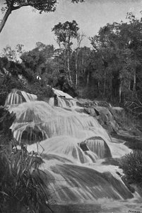 Waterval in de Rio Dourado Lencoes