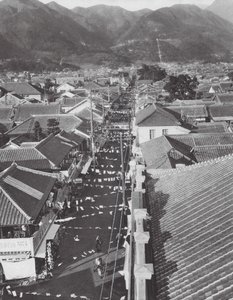 Japan: Winkelcentrum in Beppu door Axel von Graefe