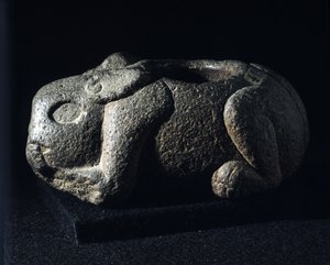 Azteekse kunst: Ometochtli, god konijn baas van dronkenschap. door Aztec Aztec