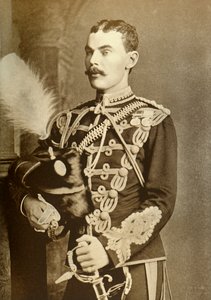 Luitenant-kolonel de Graaf van Airlie 12th Lancers, 1901 door Bassano Ltd
