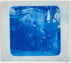 John Atkinson Grimshaw en Elaine Grimshaw bij de poorten van Knostrop Hall door British Photographer