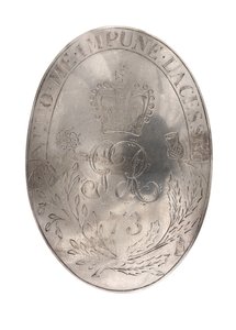 Schouderriemplaat, 73e (Highland) Regiment Voetvolk, ca. 1788 (schouderriemplaat)