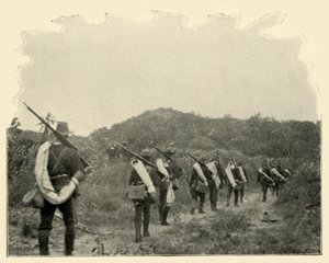 Op weg van het slagveld van de 1e en 10e naar het Rough Riders gevecht, over de bergen