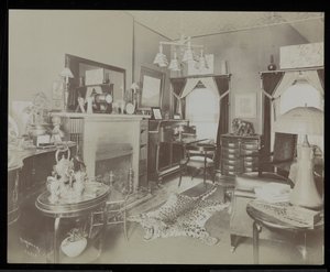 Een Zitkamer in het Huis van de Toneelschrijver Henry Martyn Blossom, op 23 East 30th Street, New York, 1908