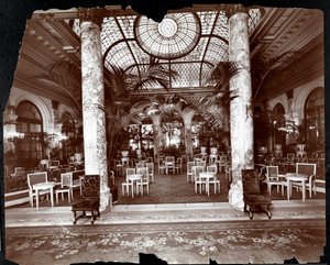 Lounge in het Plaza Hotel, ca. 1907