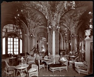 De theekamer in het Hotel Prince George, 1907