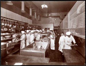De keuken van het Philadelphia Ritz-Carlton Hotel, 1913